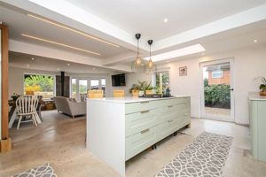 Photo 28- click for photo gallery